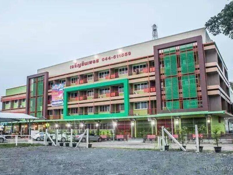 Jaroensin Place Buriram Eksteriør bilde